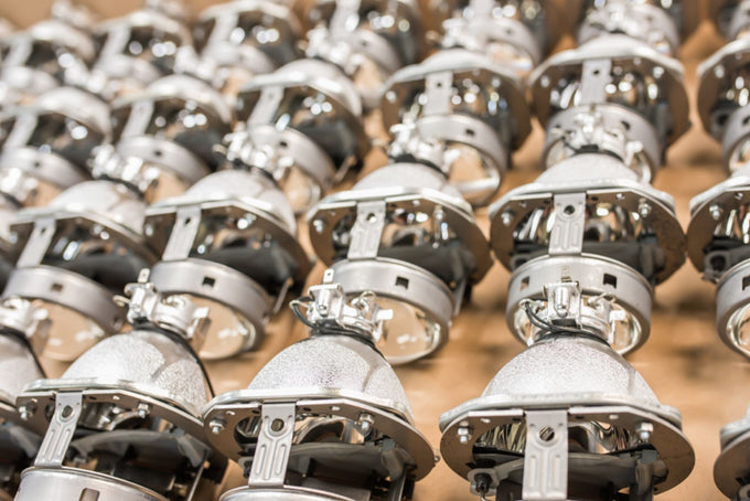 EvoX-R 2.0 Bi-Xenon LHD Projectors <br>Universal