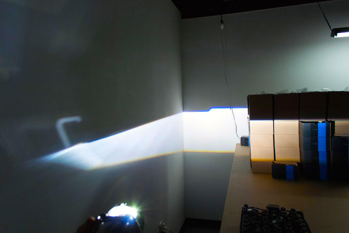 Bi-Xenon: Mini H1 8.0 LHD Projector <br> Universal