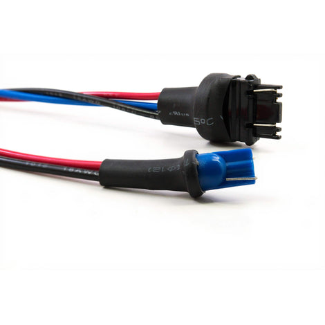 w/ 5in Wiring Pigtail: 3157 Male <br>Universal
