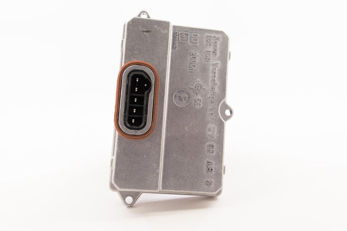 OE Replacement: Hella 5DV00829000 <br>07-13 Audi TT, 07-09 BMW 320I, 323I, 335I