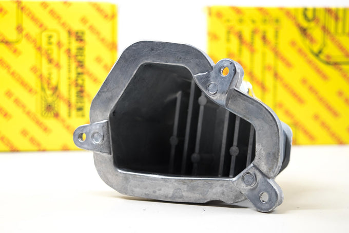 OE Replacement: Turn Signal Module <br>09-16 BMW F10/F11/F18 (RH)