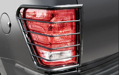 Tail Light Guards <br>07-14 Chevy Silverado 1500, 07-14 2500 HD, 07-13 3500 HD