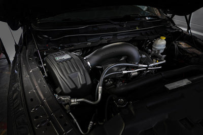 QUANTUM Cold Air Intake System <br> 09-24 Dodge Trucks