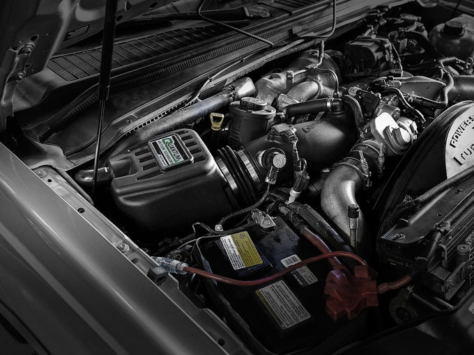QUANTUM Cold Air Intake System <br> 08-10 Ford F-250/350/450/550 Super Duty