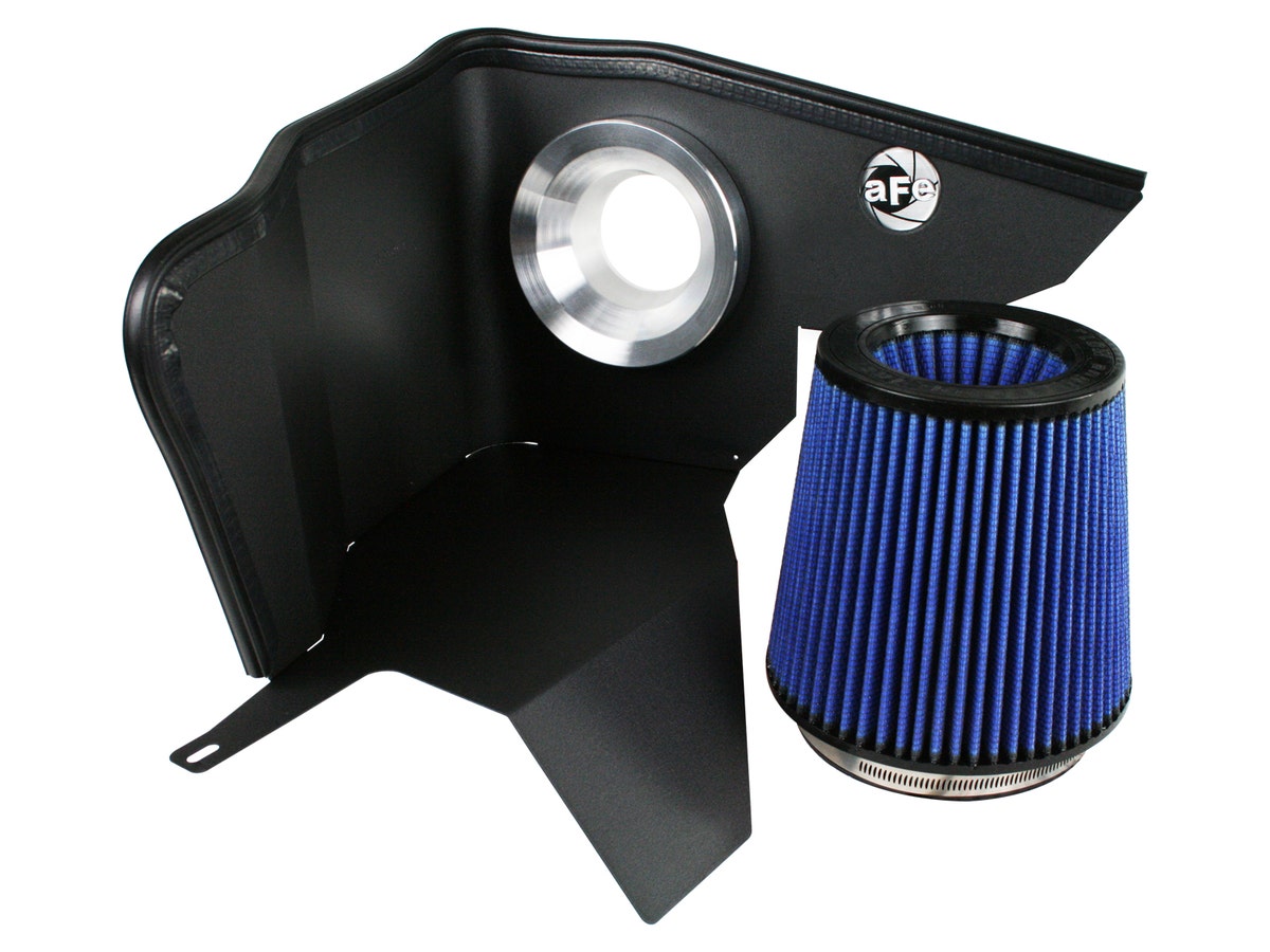 Magnum FORCE Cold Air Intake System <br> 01-03 BMW 530i (E39) L6 3.0L