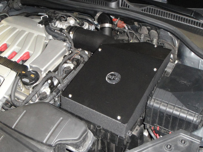 Magnum FORCE Cold Air Intake System <br> 08-08 Volkswagen R32