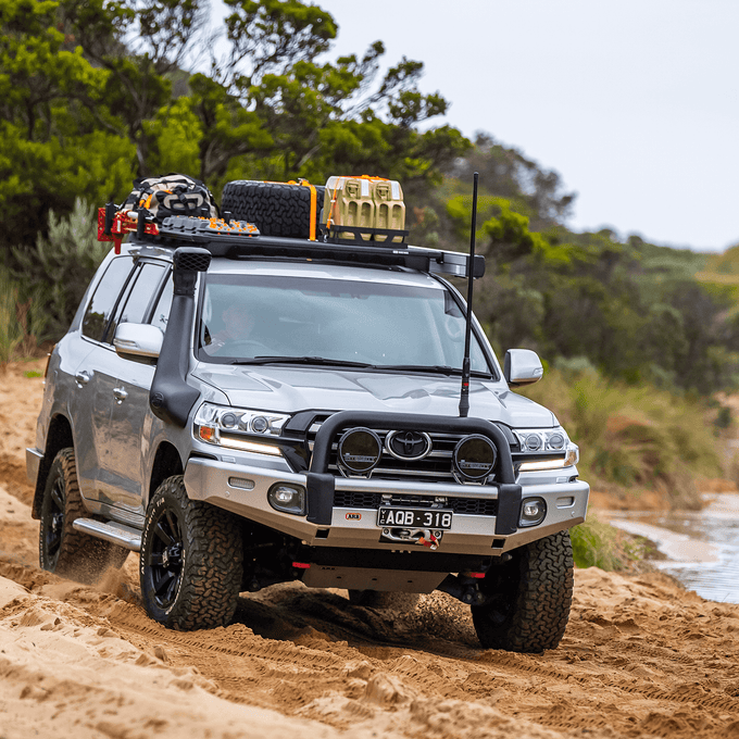 BASE Rack Mount Kit with Deflector <br> 08-11,13-21 Toyota Land Cruiser