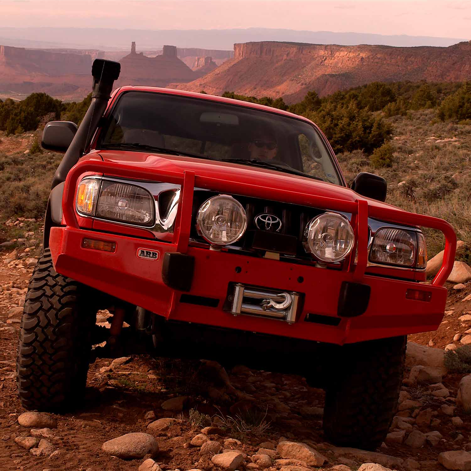 Winch Bumper <br> 95-04 Toyota Tacoma