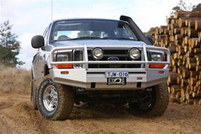 Combination Bumper <br> 99-04 Ford F-250 F-350 Super Duty