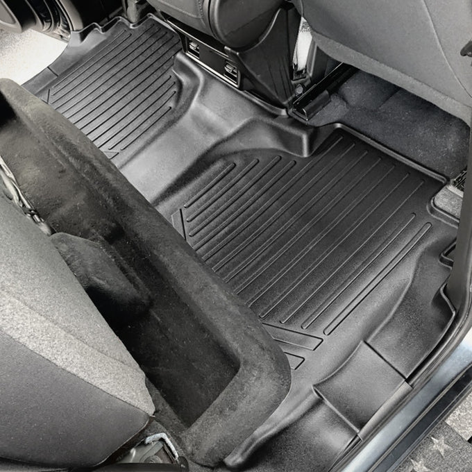 2 Row Floor Liners <br> 19¨C23 Chevy Silverado 1500¨C3500 Crew Cab