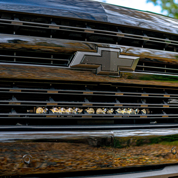 S8 20 Inch Grille Light Bar Kit <br> 19-21 Chevrolet Silverado 1500