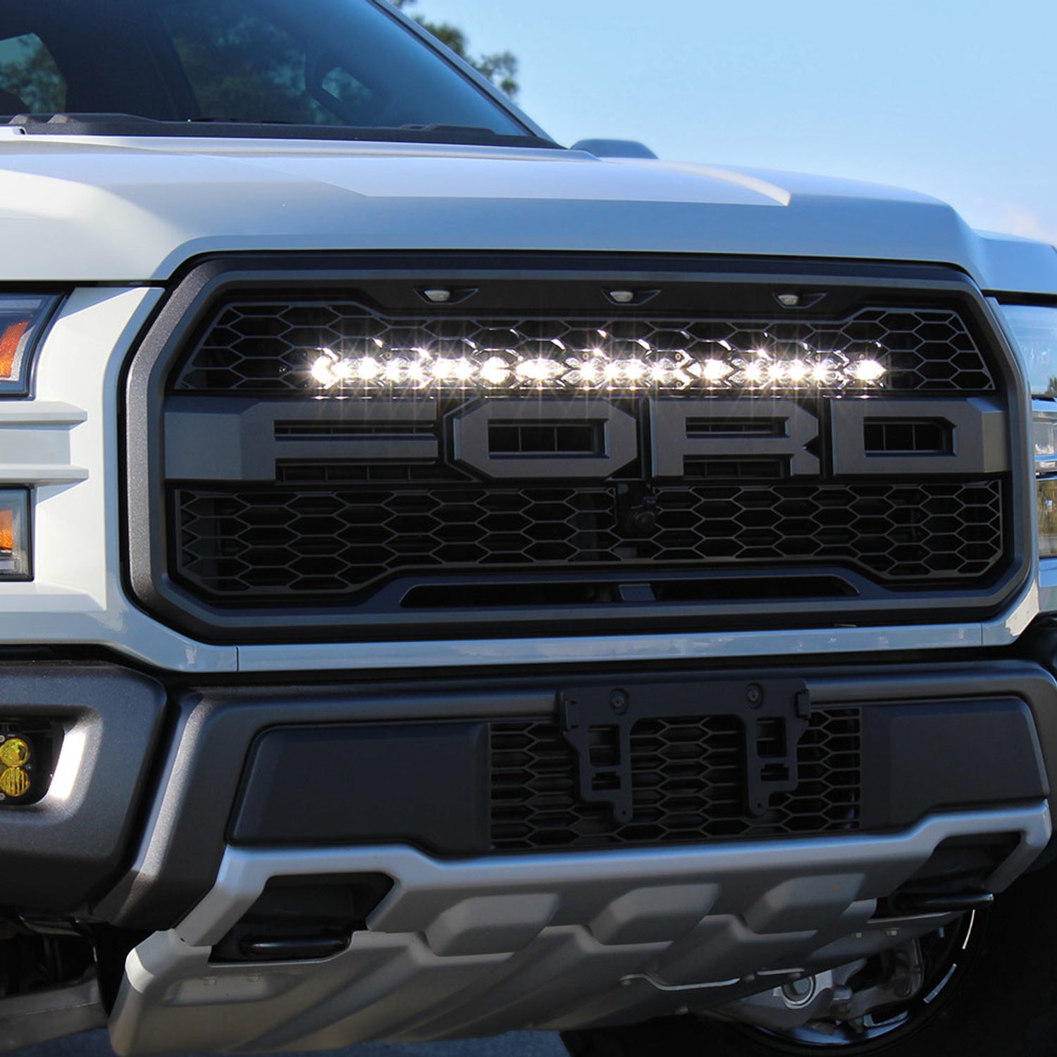 S8 30 Inch Grille Upper Light Bar Kit <br> 17-20 Ford F-150