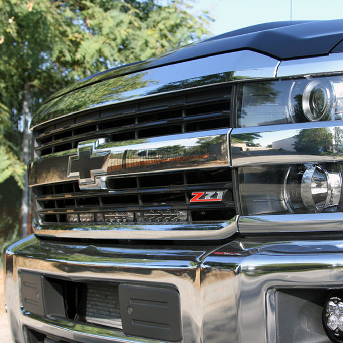 OnX6+ 30 Inch Grille Light Bar Kit <br> 2017 Chevrolet Silverado 2500 3500 HD