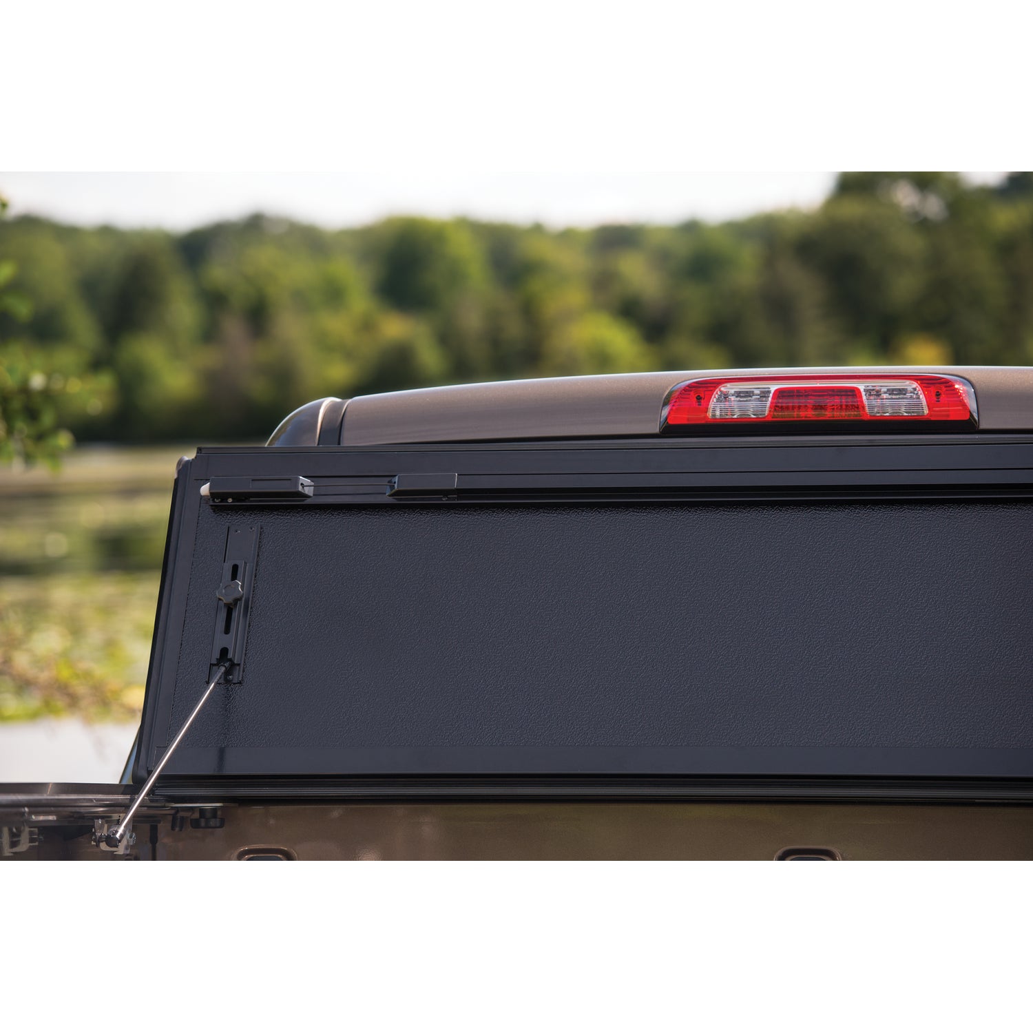 5.58 Ft. Bed Hard Folding Tonneau Cover <br> 19-25 Ram (New Body Style)