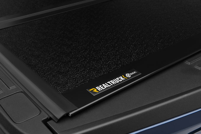 5.5 Ft. Bed Hard Folding Tonneau Cover <br> 21-25 Ford F-150