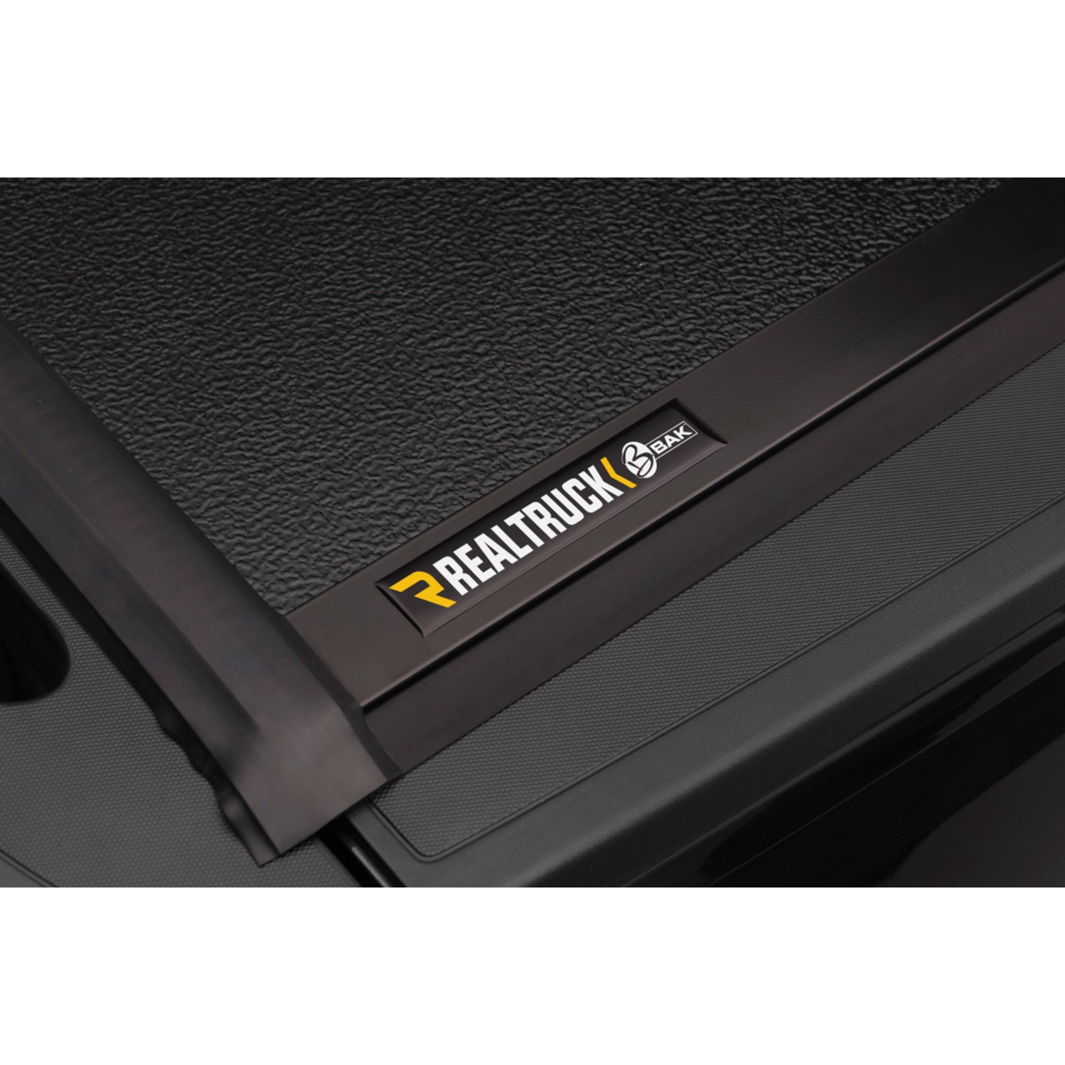 5.67 Ft. Bed Hard Folding Tonneau Cover <br> 04-13 Chevy Silverado/GMC Sierra