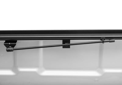 5 Ft. Bed Hard Folding Tonneau Cover <br> 05-21 Nissan Frontier