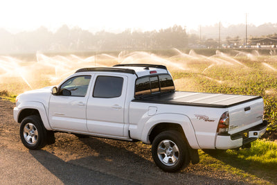 5 Ft. Bed Hard Folding Tonneau Cover <br> 05-21 Nissan Frontier