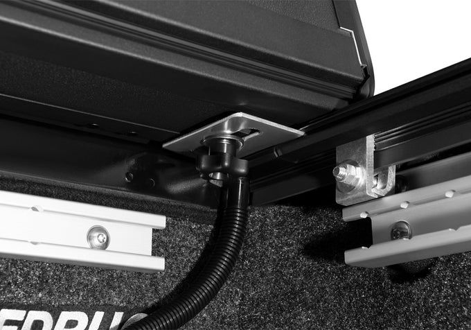5 Ft. Bed Hard Folding Tonneau Cover Matte Finish <br> 05-21 Nissan Frontier