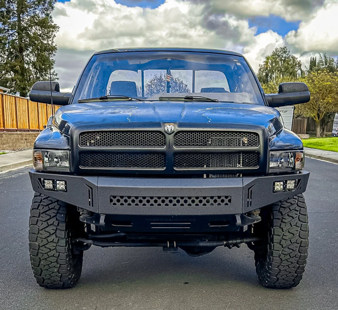 Octane Series Front Bumper<br>94-02 Ram 1500 2500 3500