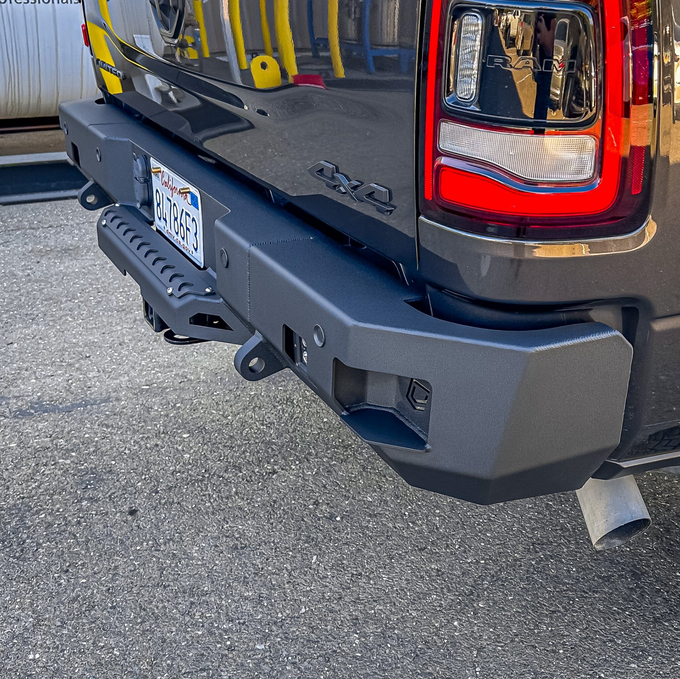 Octane Rear Bumper- No Parking Sensors<br>10-18 Ram 2500 3500