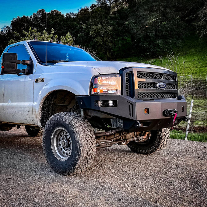 Octane Series Front Winch Bumper<br>99-04 Ford F-250 F-350 Super Duty