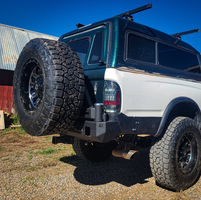 Swing Out Rear Bumper<br>95-04 Toyota Tacoma