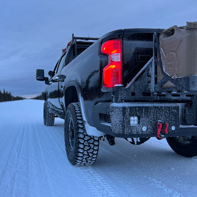 Octane Dual Swing Out Rear Bumper- W/ Parking Sensors<br>20-22 Chevy Silverado, GMC Sierra 2500 3500 HD