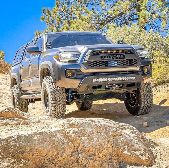 Prolite Front Winch Bumper<br>16-23 Toyota Tacoma