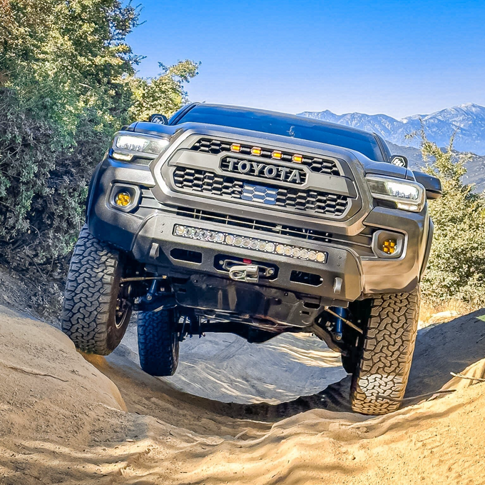 Prolite Front Winch Bumper<br>16-23 Toyota Tacoma