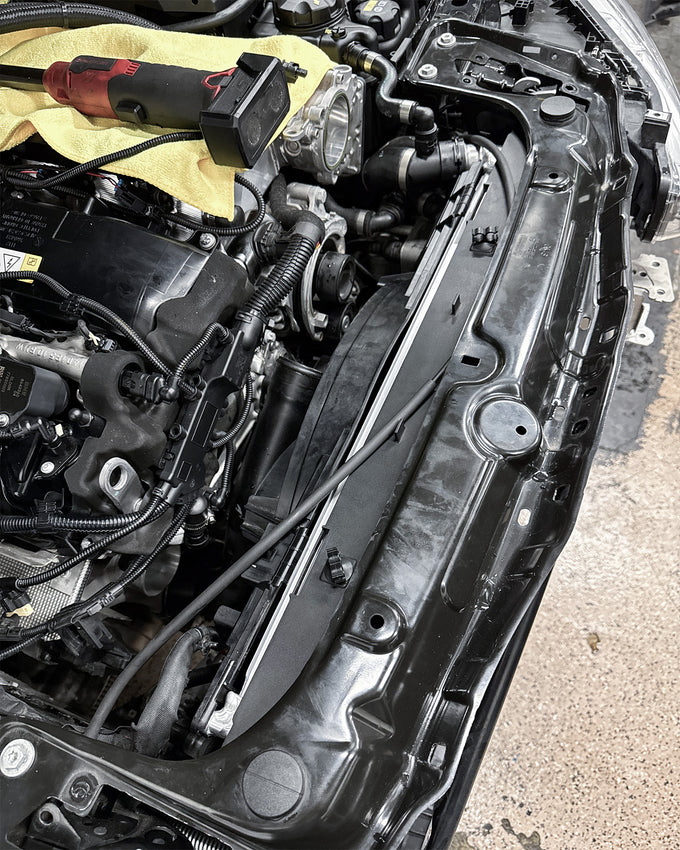 High-Performance All-Aluminum Radiator <br> 16-20 BMW 2/3/4 Series M240i xDrive