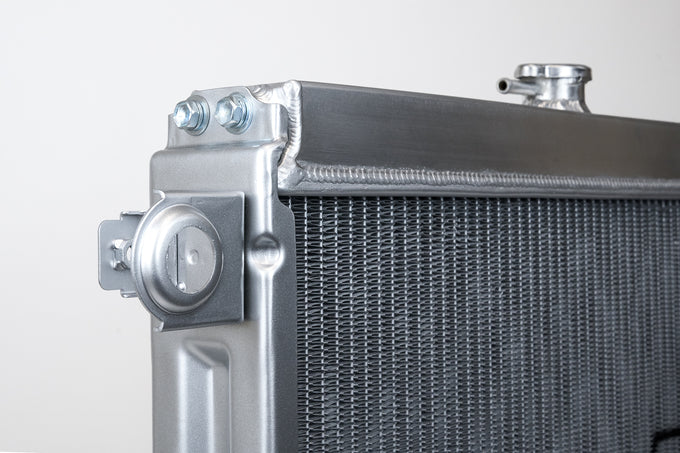 Heavy-Duty All-Aluminum Radiator <br> 98-07 Toyota Land Cruiser, Lexus Lx470
