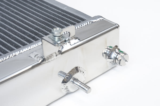High-Performance All-Aluminum Radiator <br> 2014-2018 Subaru Forester