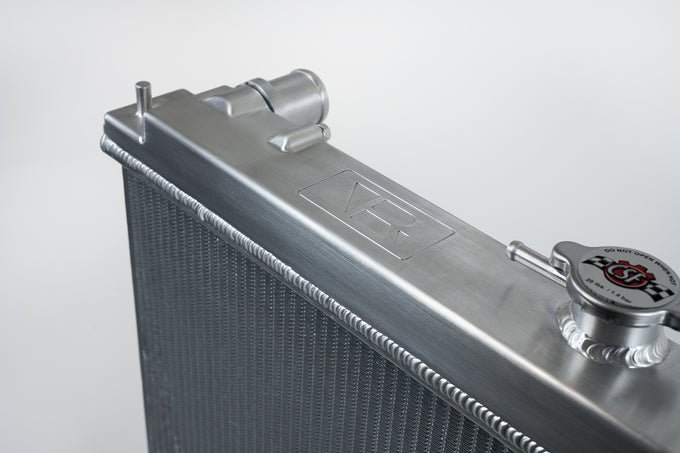 Full Billet Aluminum High-Performance Radiator <br> Nissan R33 Skyline GT-R/GTS