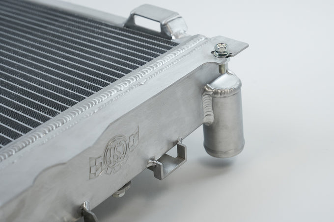 Aluminum High-Performance Radiator <br> 1986-1987 Mercedes-Benz 190E