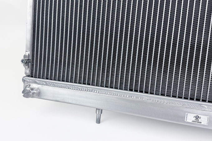 High-Performance All-Aluminum Radiator <br> R32 Skyline GT-R/GTS