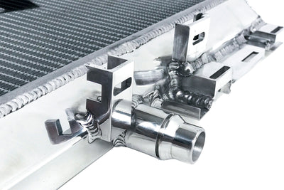 Front Mount Heat Exchanger w/Rock Guard <br> 16-21 Mercedes GLC63 E63 AMG GT C