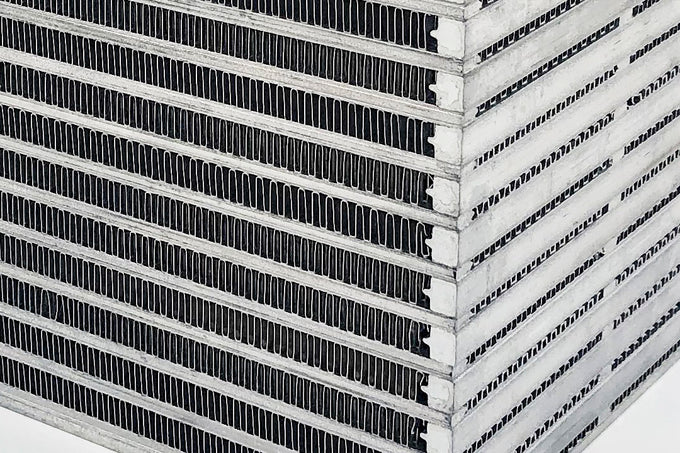 Air-to-Water Bar & Plate Intercooler <br> 8.5in L x 4.5in H x 6in W