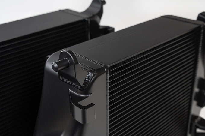 High Performance Intercooler System - Thermal Black <br> 2020-2025 Audi SQ7 SQ8