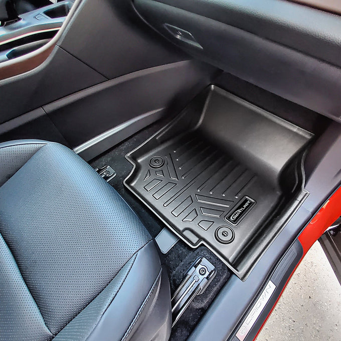 2 Row & Cargo Liner <br> 23-25 Toyota Crown