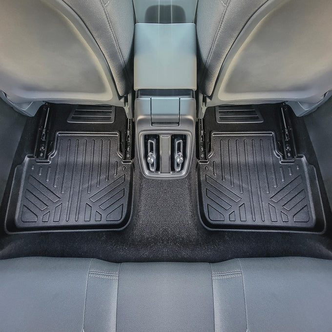 2 Row & Cargo Liner <br> 20-25 Polestar 2