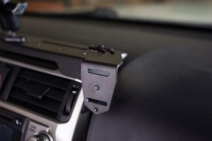 Digital Device Dash Mount <br>10-24 Toyota 4Runner