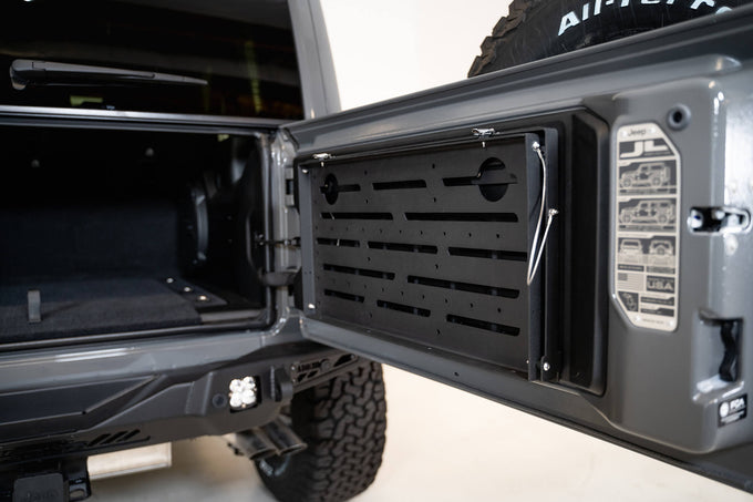 Folding Trail Table <br>18-21 Jeep Wrangler