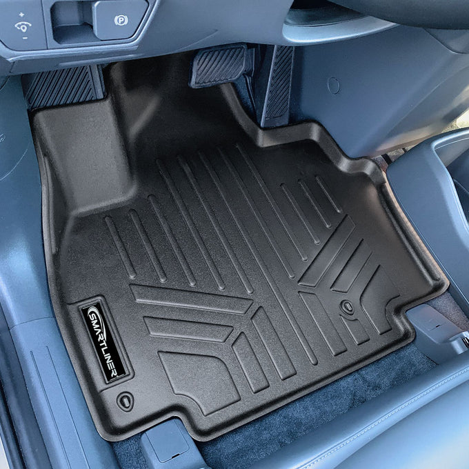2 Rows and Cargo Liner Behind the 3rd Row Set <br> 2024 Kia EV9