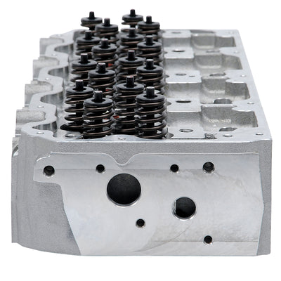 Engine Cylinder Head <br> 01-04 Chevy Silverado 2500 3500 C4500/5500 Kodiak