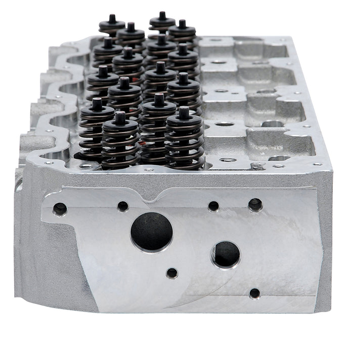 Engine Cylinder Head <br> 01-04 Chevy Silverado 2500 3500 C4500/5500 Kodiak