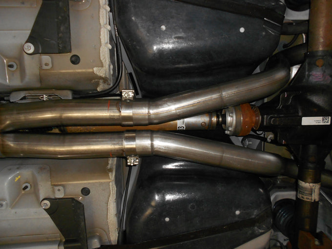 Flowmaster American Thunder Cat-back Exhaust System<br>05-10 Ford Mustang