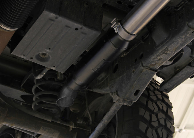 Flowmaster Outlaw Extreme Cat-Back Exhaust System<br>18 Jeep Wrangler JK, 07-17 Jeep Wrangler