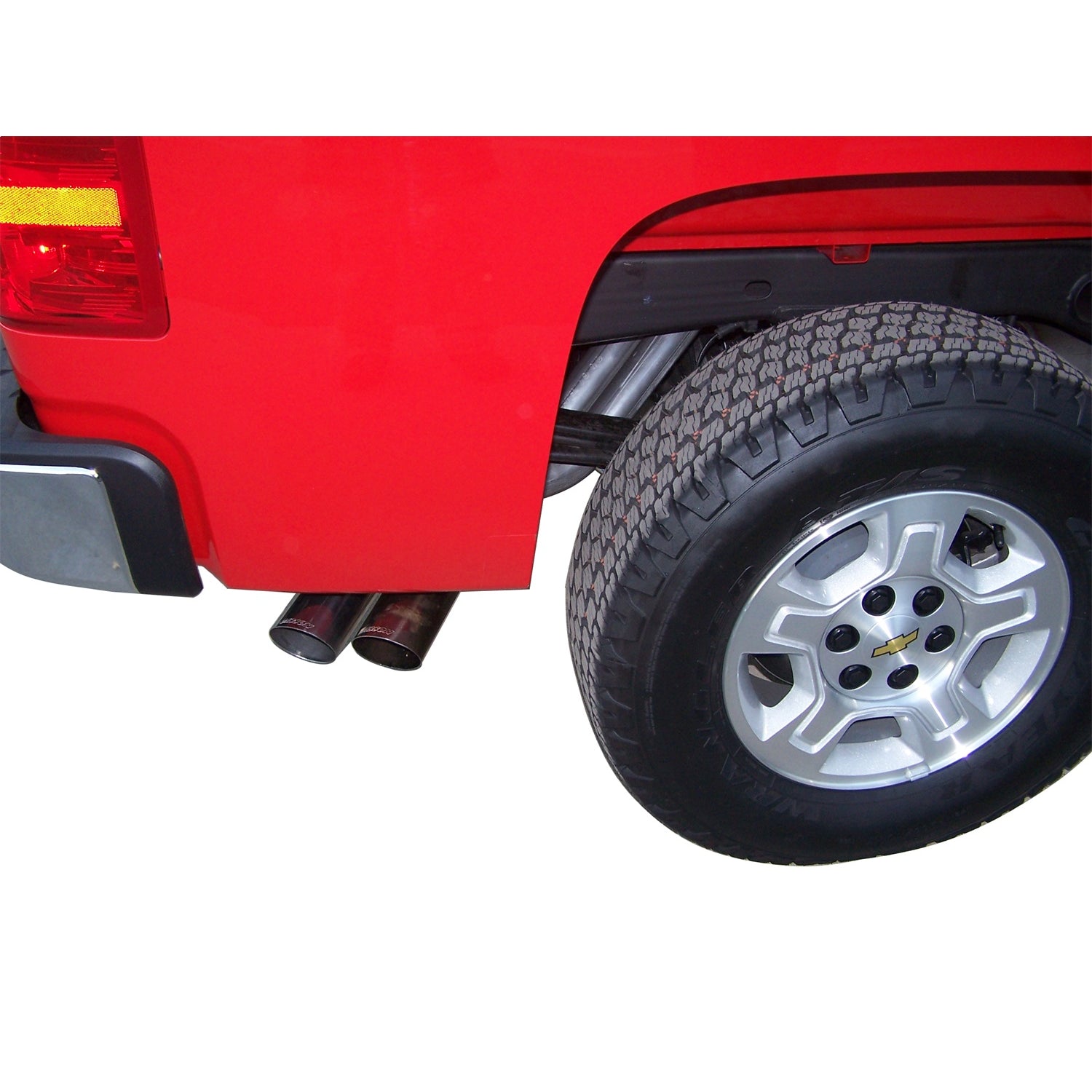2.25in Cat-Back Dual Sport Exhaust w/4in Tip <br> 10-18 Chevy Silverado 1500 GMC Sierra 1500 4.8L,5.3L