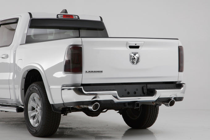 2 Pc Carbon Fiber Look Taillight cover <br>19-24 Ram 1500